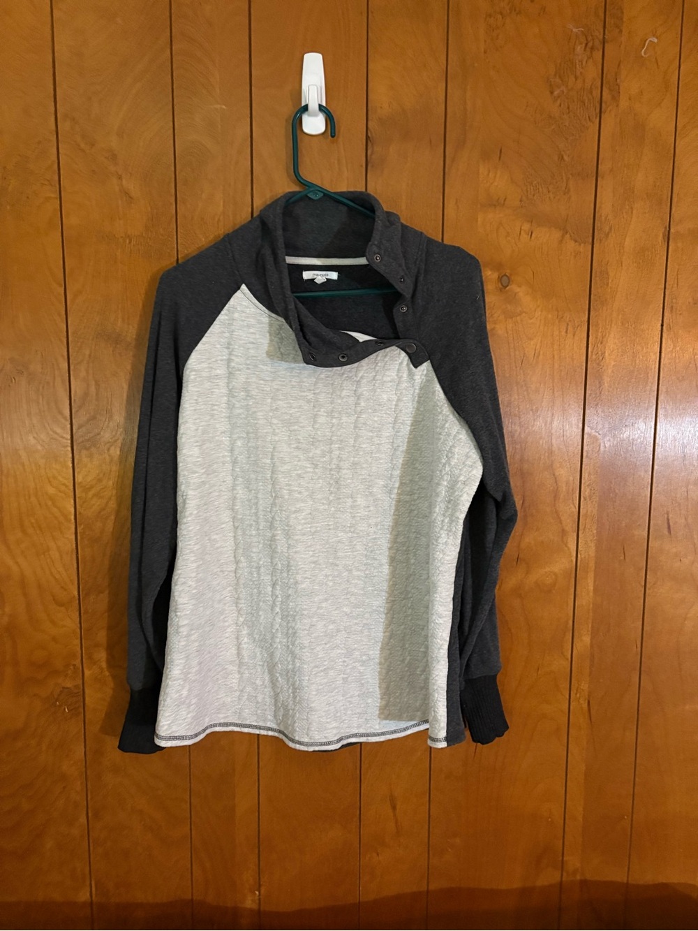 Maurices Two-Tone Pullover Sweater - Charcoal & Light Gray